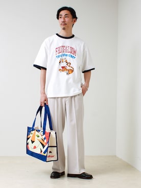 「GLOSTER（グロスター）のアイテム（パンツ）」を使った、OKAさん（メンズ・175cm）の春コーディネート