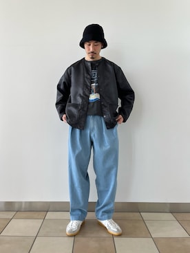 「バンドT」｜「アイテム（ブルゾン）」を使った、OKAさん（メンズ・175cm）の春コーディネート