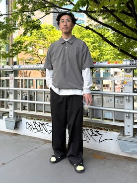 「GLOSTER（グロスター）のアイテム（トップス）」を使った、OKAさん（メンズ・175cm）の春コーディネート