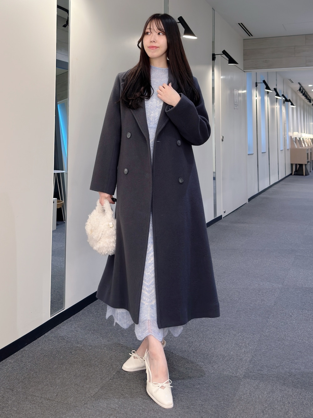 AMI(MERCURYDUO)｜MERCURYDUOのチェスターコートを使った