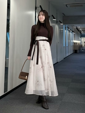 「MERCURYDUO（マーキュリーデュオ）のフラワードッキングワンピース（ワンピース、ブラウン系）」を使った、AMIさん（レディース・158cm）の秋コーディネート