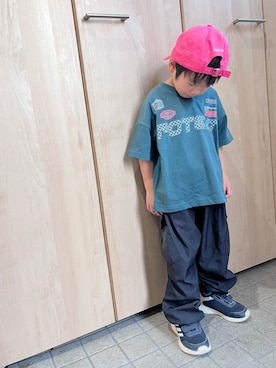 「アイテム（スニーカー）」を使った、kotaさん（キッズ・100cm）の夏コーディネート