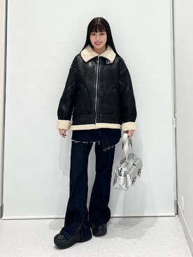 「大人カジュアル」｜「アイテム（ムートンコート）」を使った、マリナさん（レディース・156cm）の冬コーディネート
