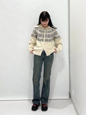 「FOREVER 21（フォーエバー トゥエンティーワン）のアイテム（デニムパンツ）」を使った、マリナさん（レディース・156cm）の冬コーディネート