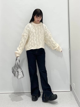 「FOREVER 21（フォーエバー トゥエンティーワン）のアイテム（バッグ）」を使った、マリナさん（レディース・156cm）の冬コーディネート