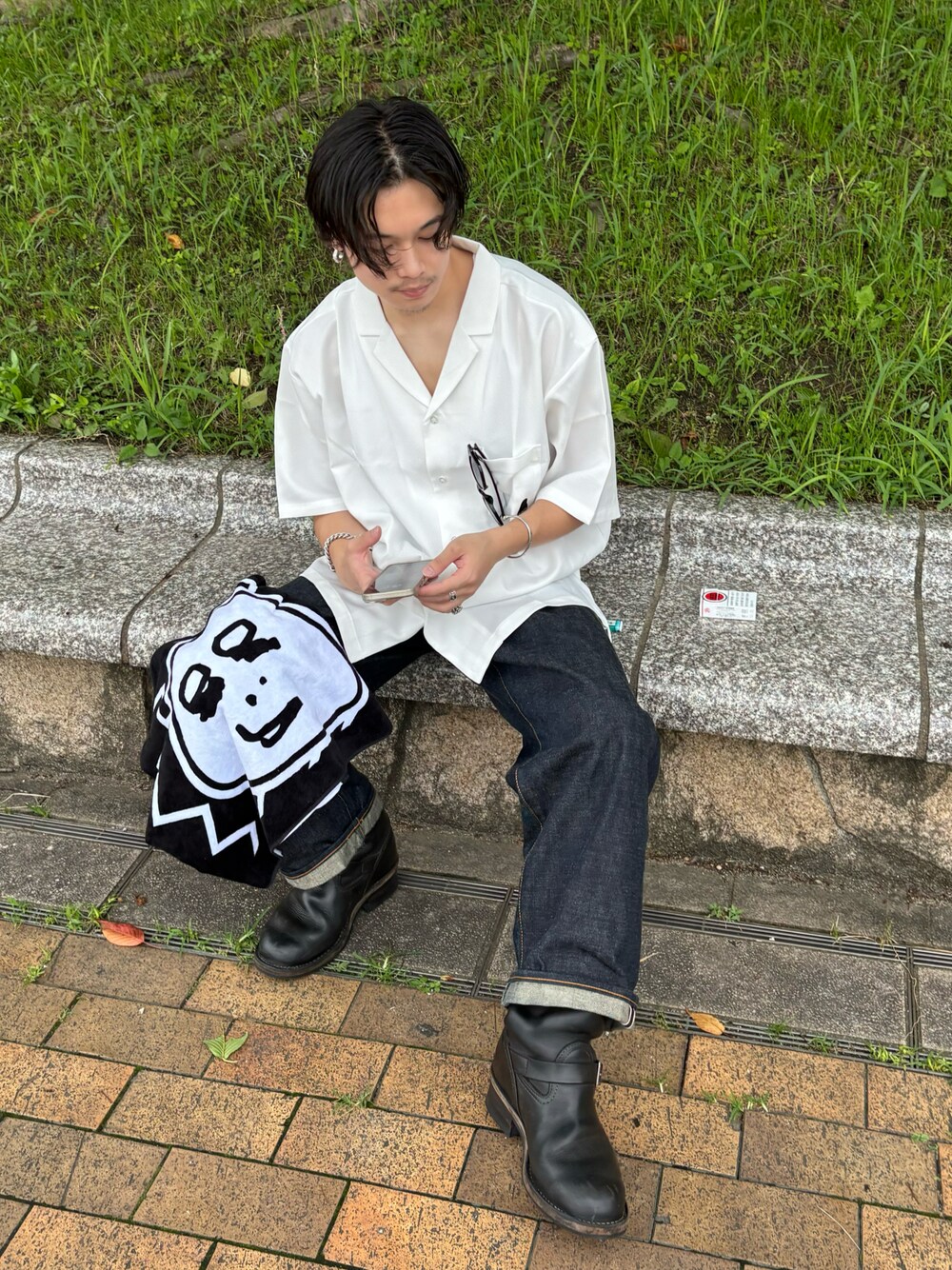 「夏、シャツ好き集まれ、フェススタイル、いいね、save、フォローお願いします🤑、お洒落さんとつながりたい、アメカジ、休日コーデ、夏コーデ」｜「SUGARHILLのアイテム（デニムパンツ、ブルー系）」を使った、kotaroさん（メンズ・167cm）の夏コーディネートの1枚目の写真