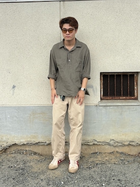 「アイテム（キーホルダー）」を使った、アズマさん（メンズ・173cm）の秋コーディネート