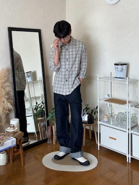 「アイテム（スリッポン）」を使った、市川 昇さん（メンズ・169cm）の秋コーディネート