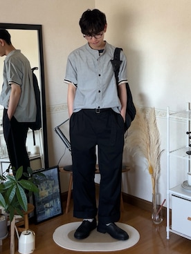 「MHL.（エムエイチエル）のアイテム」を使った、市川 昇さん（メンズ・169cm）の夏コーディネート