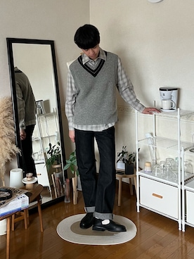 「アイテム（サンダル）」を使った、市川 昇さん（メンズ・169cm）の秋コーディネート