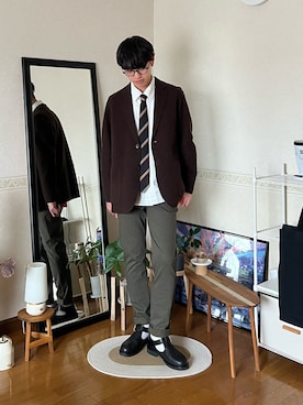 「アイテム（ネクタイ）」を使った、市川 昇さん（メンズ・169cm）の秋コーディネート