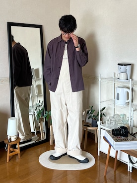 「アイテム（スリッポン）」を使った、市川 昇さん（メンズ・169cm）の秋コーディネート