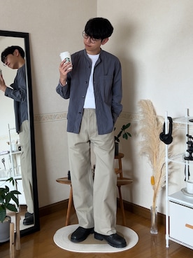 「MHL.（エムエイチエル）のアイテム」を使った、市川 昇さん（メンズ・169cm）の春コーディネート