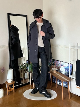 「アイテム（サンダル）」を使った、市川 昇さん（メンズ・169cm・20代）の秋コーディネート