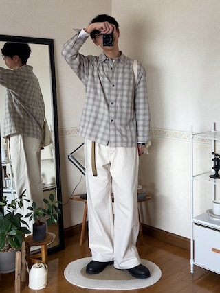 「MHL.（エムエイチエル）のCANTON NATURAL DENIM（その他パンツ）」を使った、市川 昇さん（メンズ・169cm）の春コーディネート