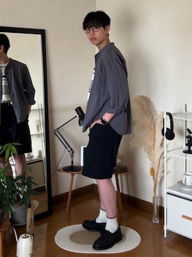 「MHL.（エムエイチエル）のアイテム」を使った、市川 昇さん（メンズ・169cm）の春コーディネート