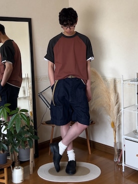 「MHL.（エムエイチエル）のBASIC COTTON JERSEY（Tシャツ/カットソー、レッド系）」を使った、市川 昇さん（メンズ・169cm）の春コーディネート