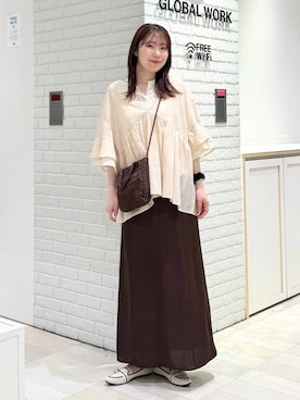 「GLOBAL WORK（グローバルワーク）のラクッションベルトニットパンプス/290988（Pumps、ホワイト系）」を使った、chiyuki.さん（レディース・168cm）の春コーディネート