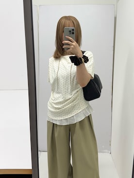 「SENSE OF PLACE by URBAN RESEARCH（センスオブプレイスバイアーバンリサーチ）のフリルドレープトップ（Tシャツ/カットソー、ホワイト系）」を使った、あやのさん（レディース・147cm）の夏コーディネート