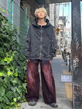 「アイテム（デニムパンツ、レッド系）」を使った、ayukifukuさん（メンズ・172cm）の秋コーディネート