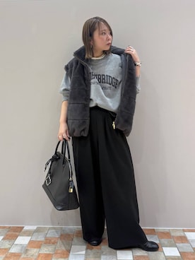 「アイテム（バングル/リストバンド）」を使った、byumemotoさん（レディース・160cm・20代）の秋コーディネート