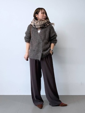 「アイテム（ストール/ショール）」を使った、byumemotoさん（レディース・160cm）の秋コーディネート