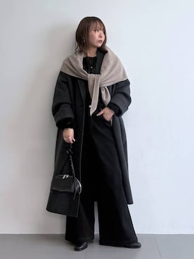 「アイテム（ストール/ショール）」を使った、byumemotoさん（レディース・160cm・30代）の秋コーディネート