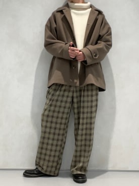 「チェック柄に恋してる」｜「アイテム（ステンカラーコート）」を使った、PairPair_menさん（メンズ・169cm）の冬コーディネート