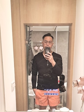 「DOLCE&GABBANA（ドルチェアンドガッバーナ）のアイテム（アクセサリー）」を使った、Steven Muさん（メンズ・177cm）の冬コーディネート