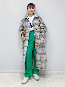 「秋トレンド2021」｜「アイテム（ステンカラーコート）」を使った、AKARIさん（レディース・159cm）の秋コーディネート