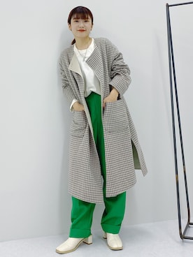 「KBF（ケイビーエフ）のアイテム（ノーカラージャケット）」を使った、AKARIさん（レディース・159cm）の秋コーディネート