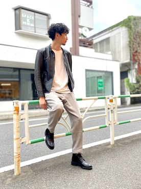 「abahouse」｜「アイテム（ライダースジャケット）」を使った、murakamiさん（メンズ・179cm）の秋コーディネート