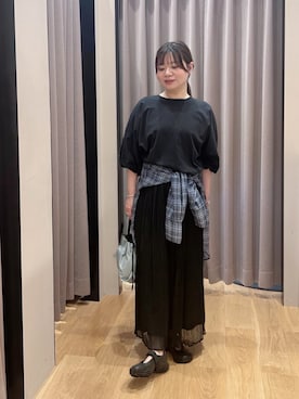 「URBAN RESEARCH（アーバンリサーチ）のバルーンカットソー（Tシャツ/カットソー、ブラック系）」を使った、umechiさん（レディース・150cm）の春コーディネート