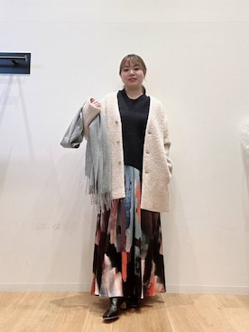 「URBAN RESEARCH（アーバンリサーチ）のアイテム（ストール/ショール）」を使った、umechiさん（レディース・150cm）の冬コーディネート