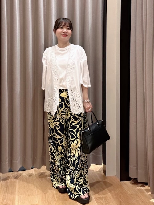 セール】カットワークレース刺繍ジレ（ベスト）｜URBAN RESEARCH