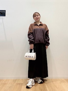 「ASICS（アシックス）のASICS　GEL-KAYANO 14（スニーカー）」を使った、umechiさん（レディース・150cm）の秋コーディネート