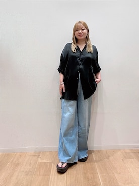 「URBAN RESEARCH（アーバンリサーチ）のハーフスリーブキュプラシャツ（シャツ/ブラウス、ブラック系）」を使った、umechiさん（レディース・150cm）の夏コーディネート
