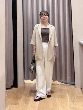 「URBAN RESEARCH（アーバンリサーチ）のスクエアネックタンクトップ（タンクトップ、ブラウン系）」を使った、umechiさん（レディース・150cm）の春コーディネート