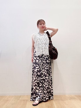 「アイテム（ストール/ショール）」を使った、umechiさん（レディース・150cm）の夏コーディネート