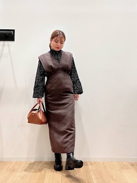 「URBAN RESEARCH ROSSO WOMEN（アーバンリサーチ　ロッソ）のアイテム（ジャンパースカート）」を使った、umechiさん（レディース・150cm）の秋コーディネート