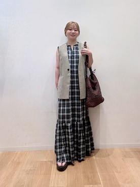 「URBAN RESEARCH（アーバンリサーチ）のシアーメッシュノーカラージレ（ベスト、ベージュ系）」を使った、umechiさん（レディース・150cm）の夏コーディネート