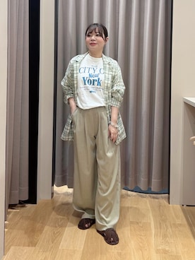 「URBAN RESEARCH（アーバンリサーチ）の『別注』GOOD ROCK SPEED×URBAN RESEARCH　 NYC T-SHIRTS（Tシャツ/カットソー、ブルー系）」を使った、umechiさん（レディース・150cm）の春コーディネート