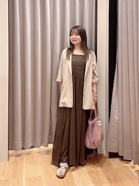 「URBAN RESEARCH（アーバンリサーチ）のコットンギャザーキャミワンピース（ワンピース、ブラウン系）」を使った、umechiさん（レディース・150cm）の春コーディネート