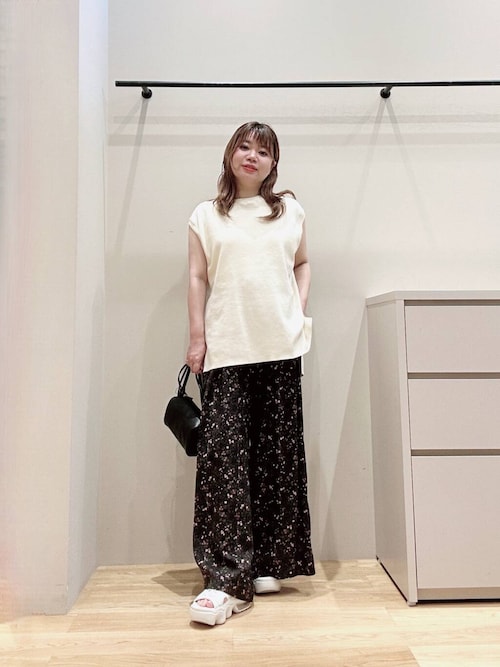 URBAN RESEARCH / アーバンリサーチ フレンチスリーブチュニックニット セール】フレンチスリーブチュニックニット（ベスト）｜URBAN