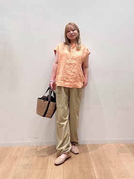 「URBAN RESEARCH DOORS（アーバンリサーチドアーズ）のリネンスキッパーフレンチブラウス（シャツ/ブラウス、オレンジ系）」を使った、umechiさん（レディース・150cm）の夏コーディネート