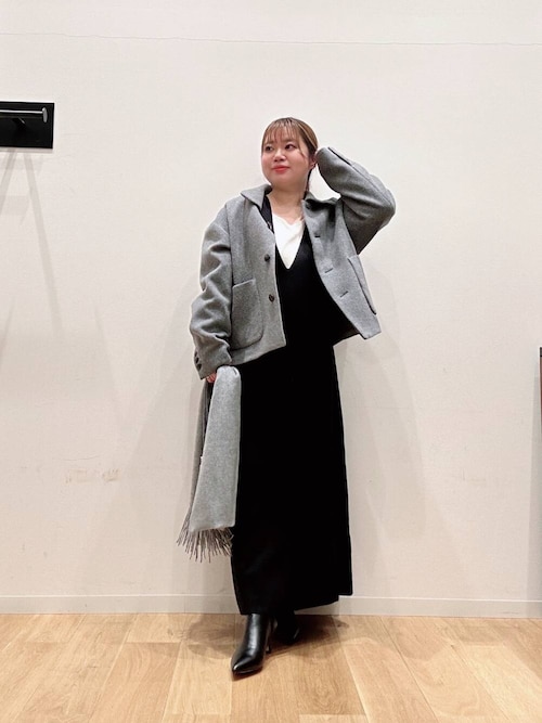 セール】深Vネックニットワンピース（ワンピース）｜URBAN RESEARCH