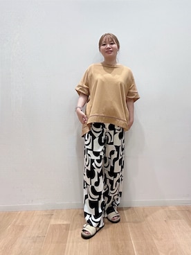「URBAN RESEARCH DOORS（アーバンリサーチドアーズ）のハシゴレースドッキングプルオーバー（Tシャツ/カットソー、イエロー系）」を使った、umechiさん（レディース・150cm）の夏コーディネート