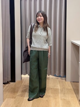 「URBAN RESEARCH DOORS（アーバンリサーチドアーズ）のメランジ衿付きニット（ニット/セーター、ブラック系）」を使った、umechiさん（レディース・150cm）の春コーディネート