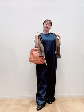 「アイテム（つなぎ/オールインワン）」を使った、umechiさん（レディース・150cm）の秋コーディネート