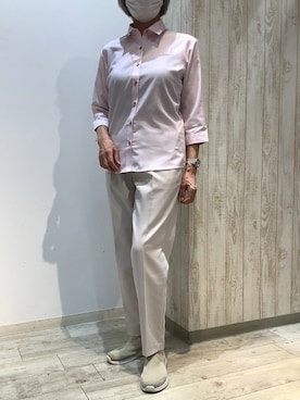 「アイテム（ビジネスシャツ）」を使った、BRICK HOUSE by Tokyo Shirts 博多ゆめタウン店さん（レディース・164cm）の夏コーディネート
